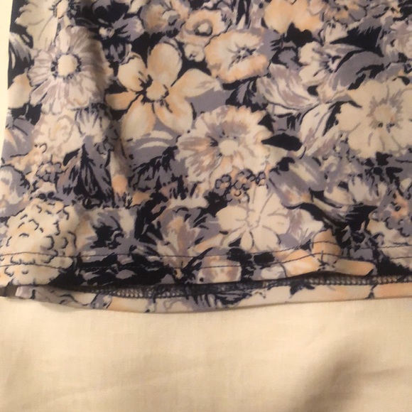 Mini dress BCBG. - Picture 7 of 8